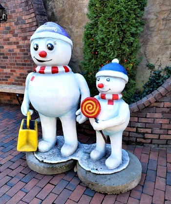 The Village Shops Christmas Shopping in Gatlinburg