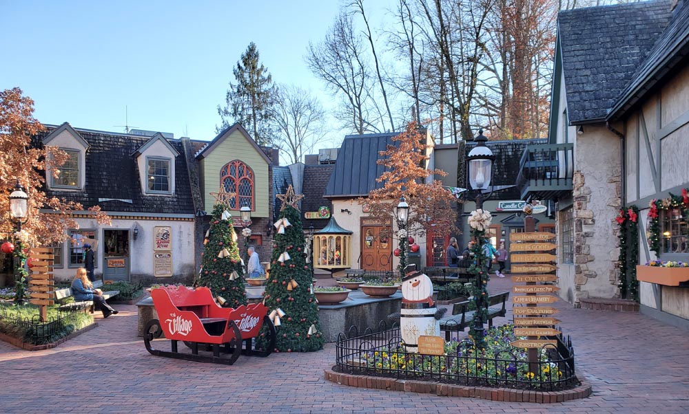 Christmas Shopping in Gatlinburg at The Village Shops Mall Downtown