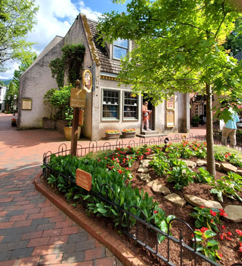 April Flowers at The Village Shops for Gatlinburg Special Events